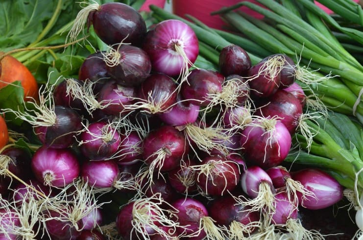 Giá trị dinh dưỡng trong củ hành tím là gì